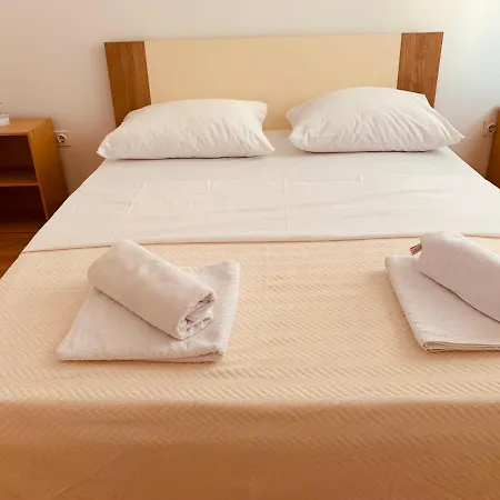 Apartment First Row By The Sea Bibinje