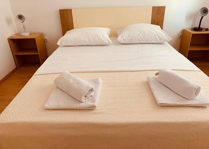 Apartment First Row By The Sea Bibinje
