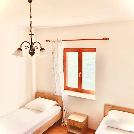 First Row By The Sea * Bibinje